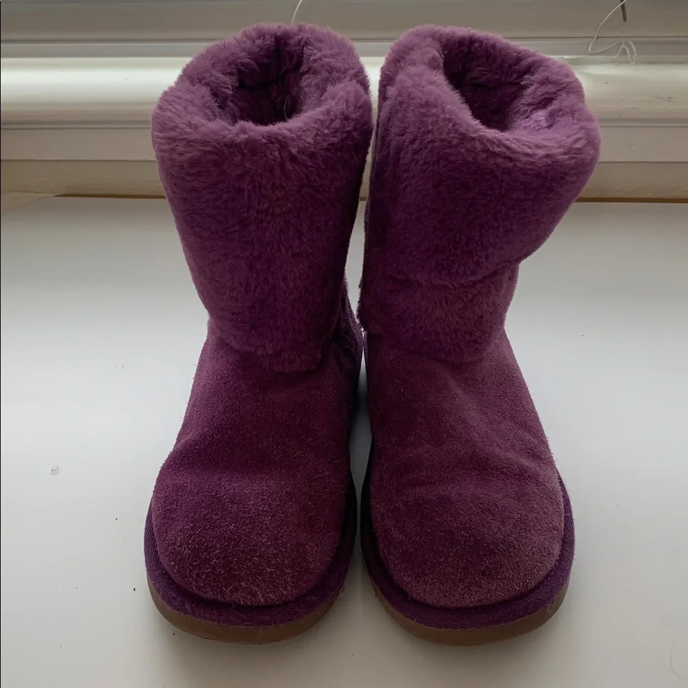 Koolaburra by UGG Girls - Purple Suede Winter Boots – Warm & Stylish size 3